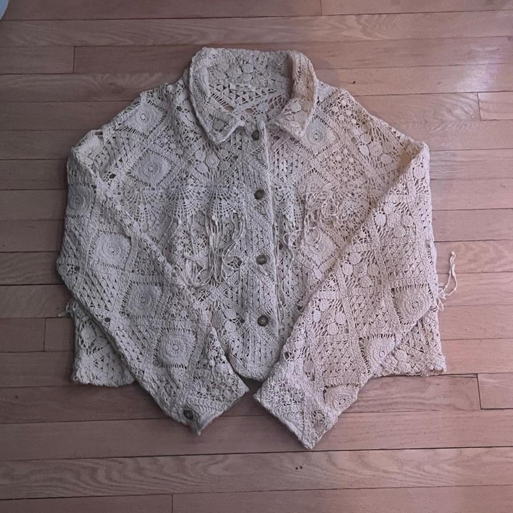 Miss Me Lace Knit Top in Cream